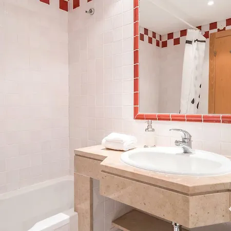 Villa Palm Village 2 • 3bd - A/c - Terrace Quarteira