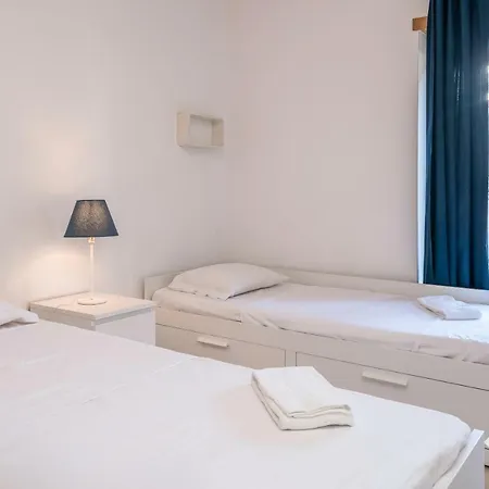 Palm Village 2 • 3bd - A/c - Terrace